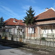 Nizza Village Estate vicino a Kozludui
