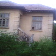 Veliko Tyrnovo vicino vecchio di casa di villaggio