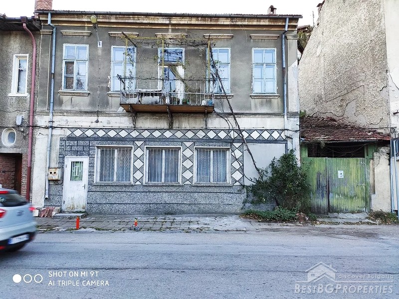 Vecchia casa in vendita a Veliko Tarnovo