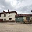 Vecchia casa in vendita vicino a Troyan