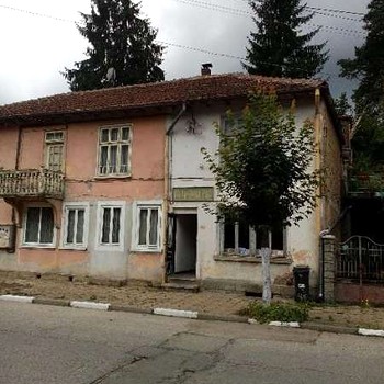 Case in Tryavna