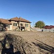 Vecchia casa rurale in vendita vicino a Gorna Oryahovitsa