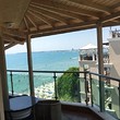 Appartamento panoramico sulla prima linea dal mare a Saint Vlas