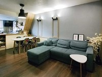 Appartamento panoramico arredato in vendita a Sofia