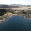 Appezzamento di terreno regolamentato in vendita da un lago