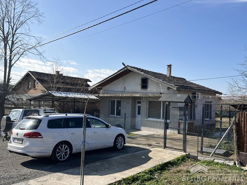 Casa ristrutturata in vendita nelle immediate vicinanze del mare