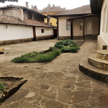 Case in Veliko Tarnovo