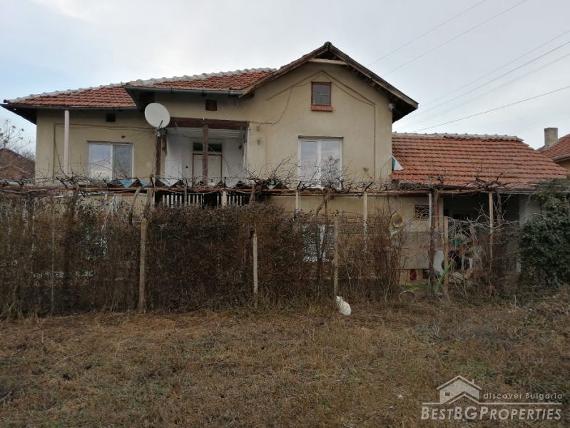 Casa rurale rinnovata in vendita vicino a Pleven