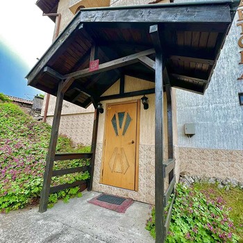 Продается небольшой отель в городе Добриниште