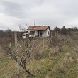 Piccola casa in vendita a nord di Plovdiv
