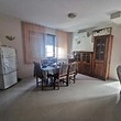 Spazioso appartamento arredato in vendita a Burgas