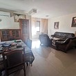 Spazioso appartamento arredato in vendita a Burgas