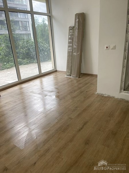 Ampio appartamento nuovo su due livelli in vendita a Sofia