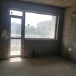 Spazioso appartamento soleggiato in vendita a Dobrich