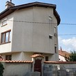 Grande casa a tre piani in vendita vicino a Burgas