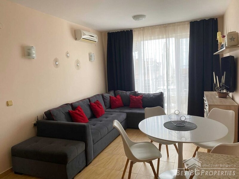 Appartamento con due camere da letto in vendita a Saint Vlas