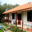 Due case su un terreno condiviso di terreno in vendita vicino a Varna