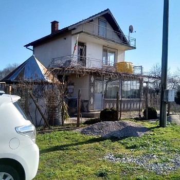 Casa a due piani in vendita nella città di Galabovo