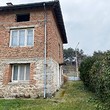 Casa a due piani in vendita vicino a Karlovo