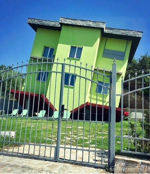 Casa capovolta unica in vendita vicino a Gotse Delchev