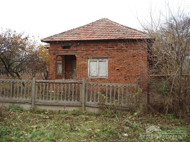 Cheap Old House Close To Sea