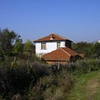 Casa alla periferia di un villaggio