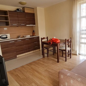 Appartamento completamente arredato con una camera da letto a Bansko in vendita