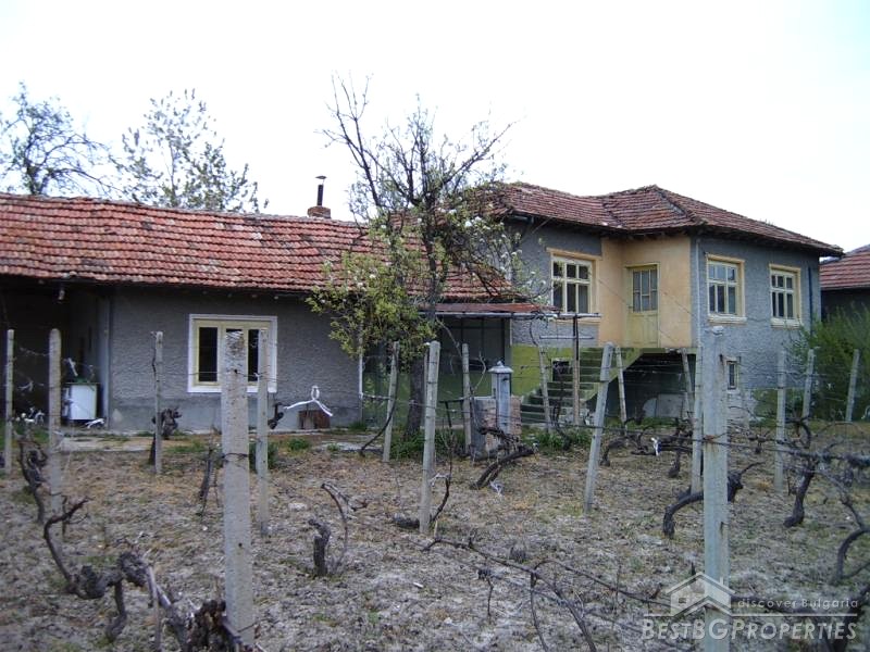 la casa in vendita con Varna vicino grande di terra