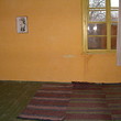 Casa, casa estiva, garage e il giardino grande sul prezzo attraente
