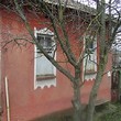 Casa con 500 M di Sq fa del giardinaggio