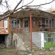 Casa con gli edifici di fattoria