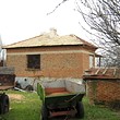 Casa con gli edifici di fattoria
