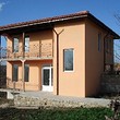 Casa di recente formata quasi Varna