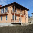 Casa di recente formata quasi Varna