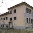 Scuola vecchia in vendita