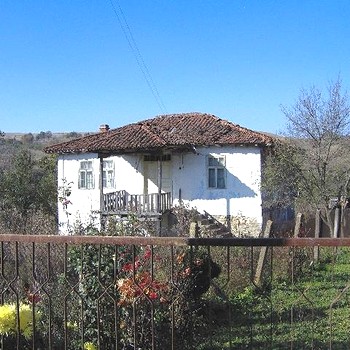 Vecchia casa in vendita vicino Sredets