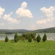 Terreno regolamentato in vendita su un lago