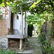 Casa solida nelle montagne