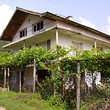 Casa solida nelle montagne