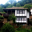 Dalle case di piano nello stile bulgaro tradizionale