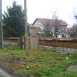 Due case in un appezzamento di terreno